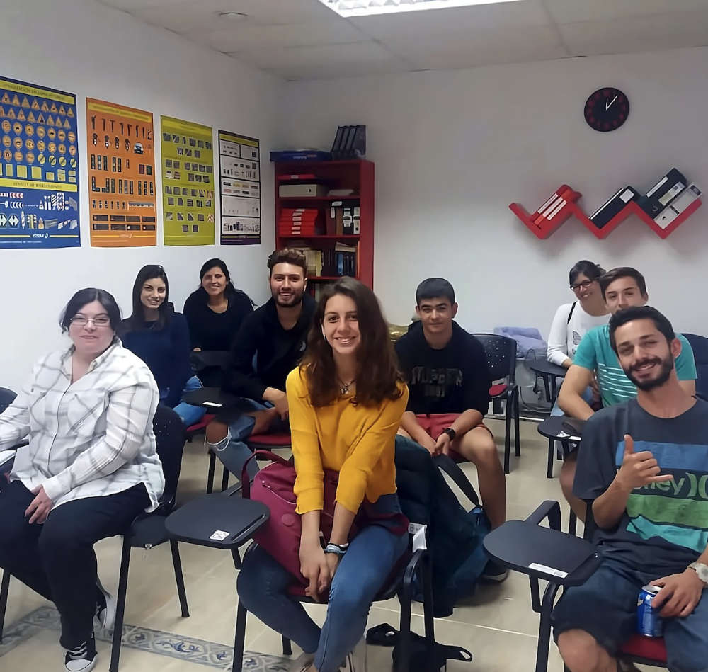 Clases de carnet de conducir autoescuela en Montcada i Reixac